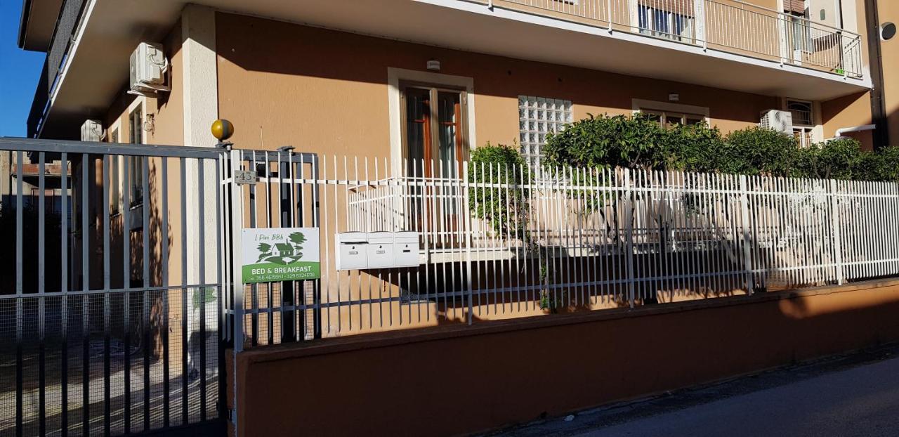 I Pini B&B Recale Ngoại thất bức ảnh